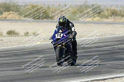 media/Dec-06-2025-CVMA (Sat) [[4a896cc04c]]/Race 4-Formula Middleweight/